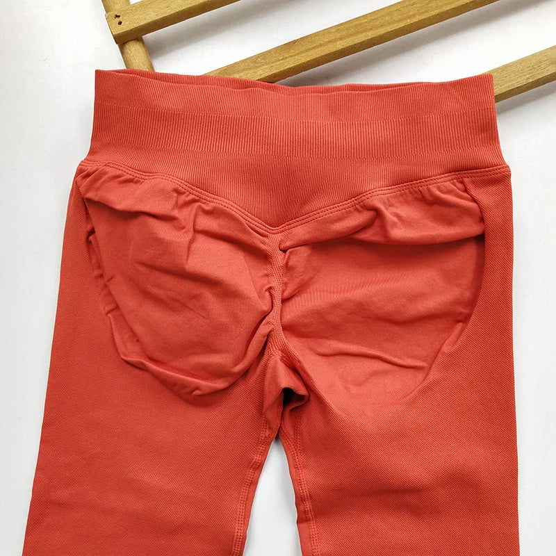 Women's Scrunch Capri Leggings For Workout Outfits And Layering