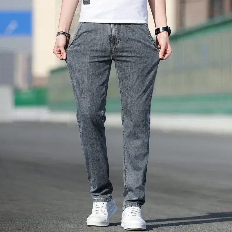 Men's Straight Leg Denim Jeans for Casual Everyday Wear
