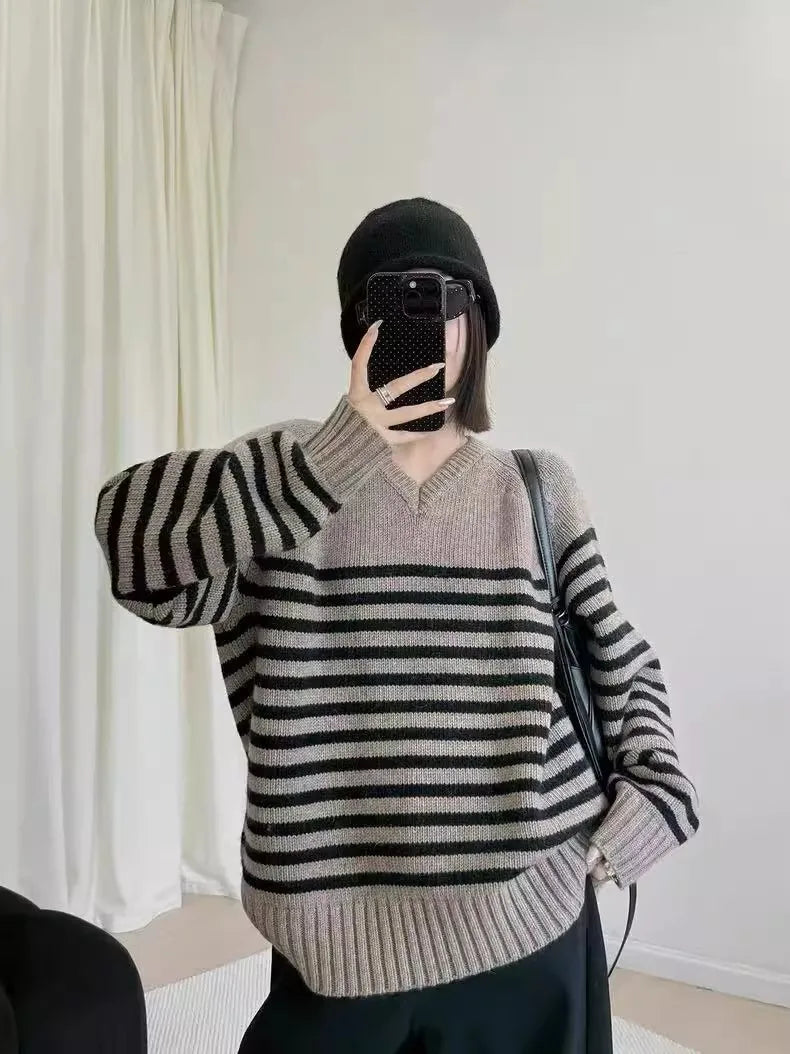 High-end V-neck striped 100% wool knitted sweater loose pullover sweater women wool base layer