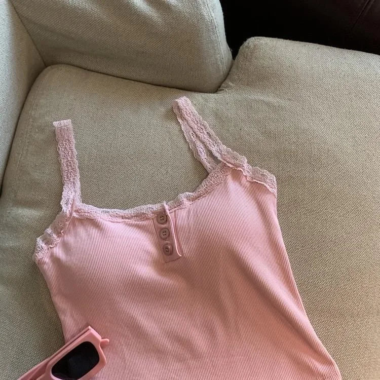 Women's Padded Knit Camisole with Lace Trim and a Fitted Shape