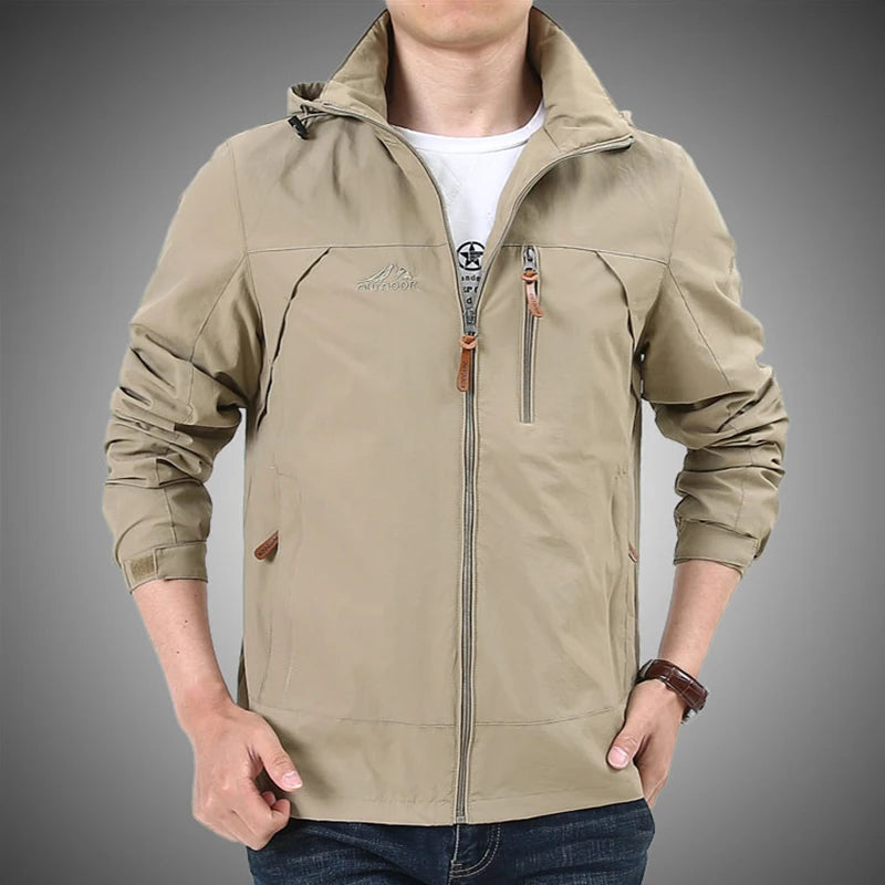 Hooded Long Sleeve Full Zip Outdoor Hiking Jacket with Pockets