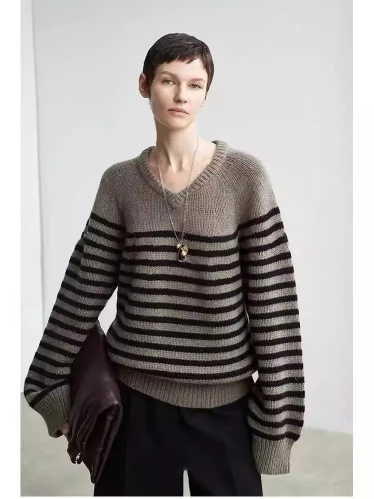 High-end V-neck striped 100% wool knitted sweater loose pullover sweater women wool base layer