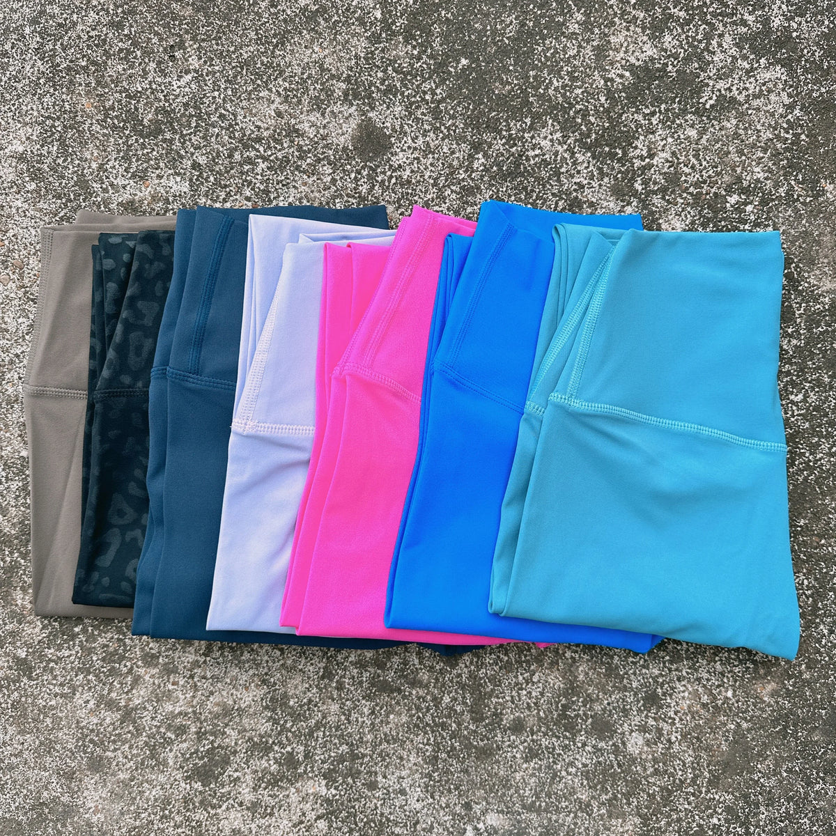 Women's Back Pocket Full Length Leggings For Workout Outfits
