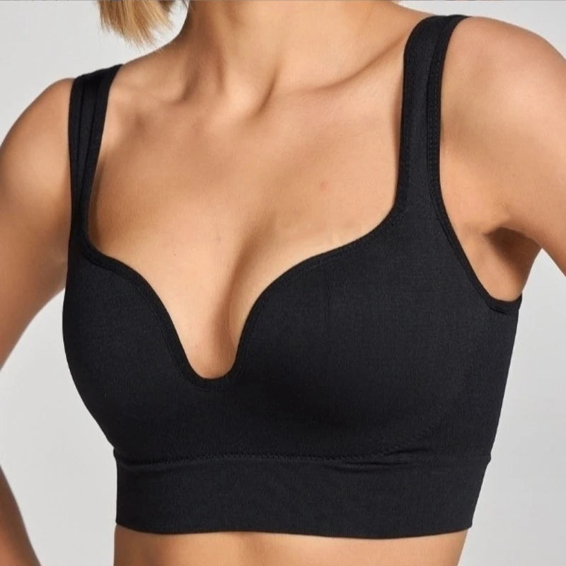 Women's Scoop Neck Wide Strap Sports Bra
