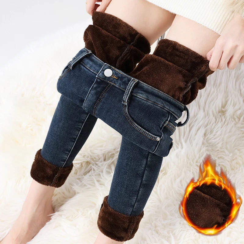 Women's Fleece Lined Skinny Leg Denim Jeans For Everyday Outfits