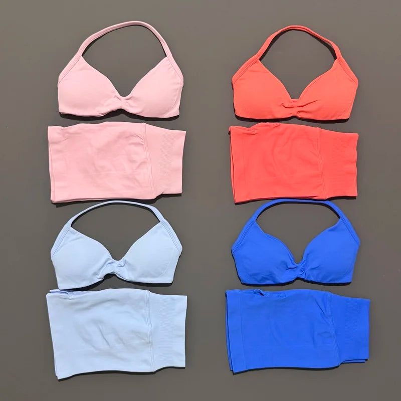 Women's Twist Front Bra And Shorts Yoga Set
