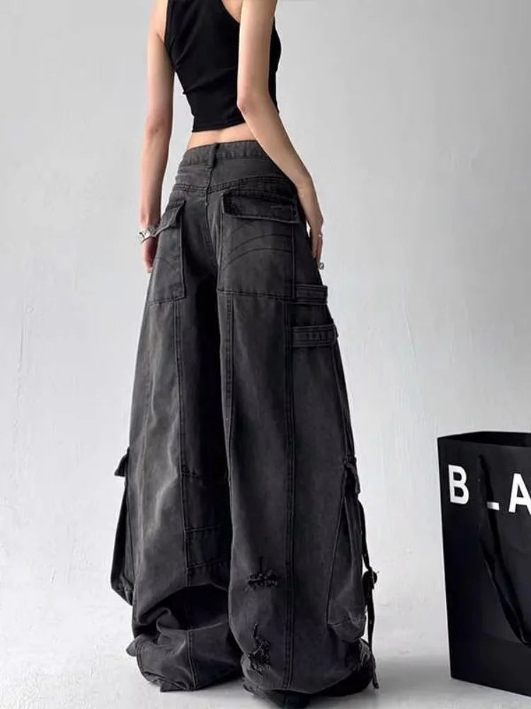 Women's Black Baggy Cargo Pocket Denim Jeans For Everyday Outfits