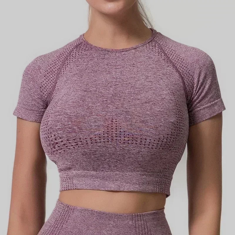Women's Fitted Short-Sleeve Workout Top