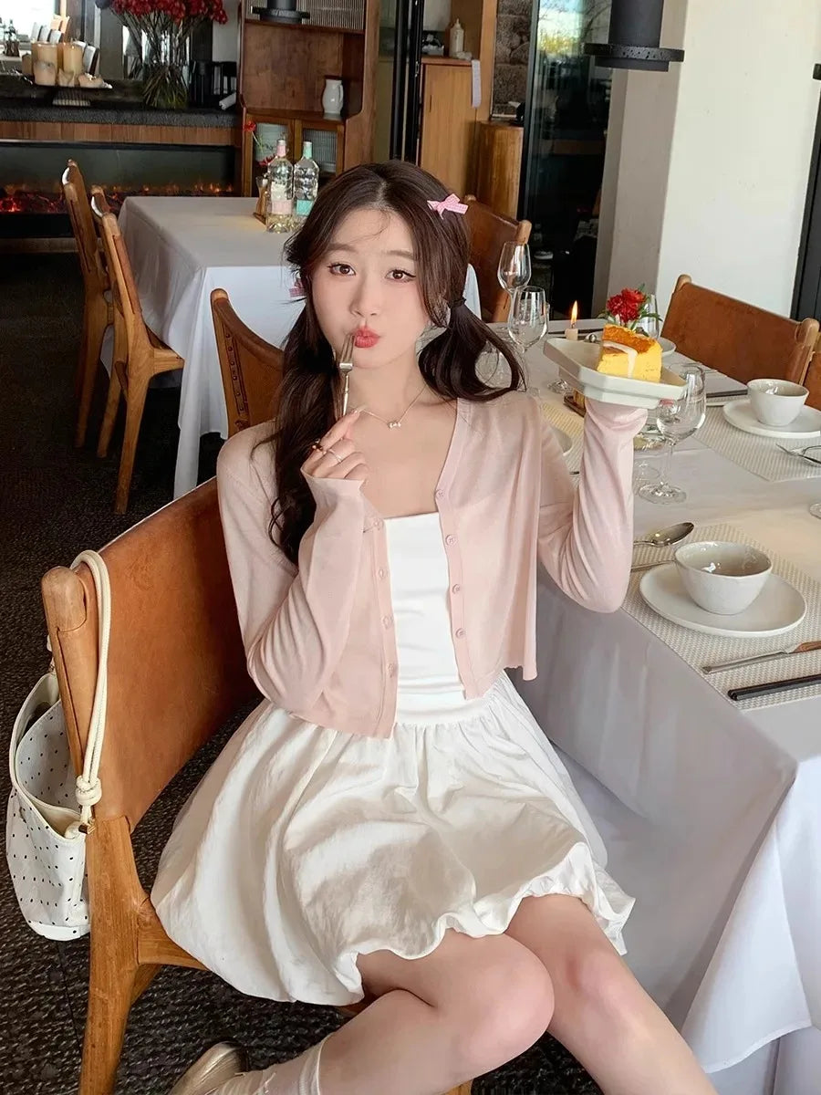 Women's Polyester Long-Sleeve V-Neck Button-Front Knit Cardigan for Casual Everyday Layered Outfits