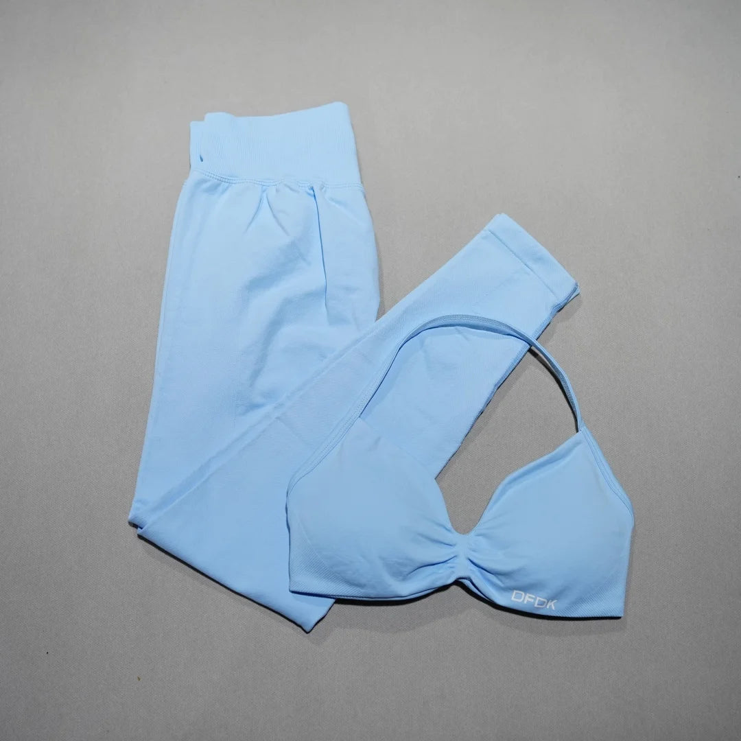 Women's Strappy Bra And Bottoms Yoga Set For Workout Outfits