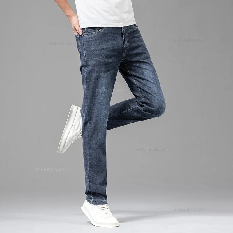 Men's Straight Leg Denim Jeans for Casual Everyday Wear