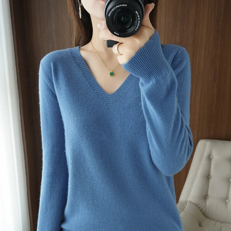 Women's V Neck Long Sleeve Sweater Casual Knit Layer