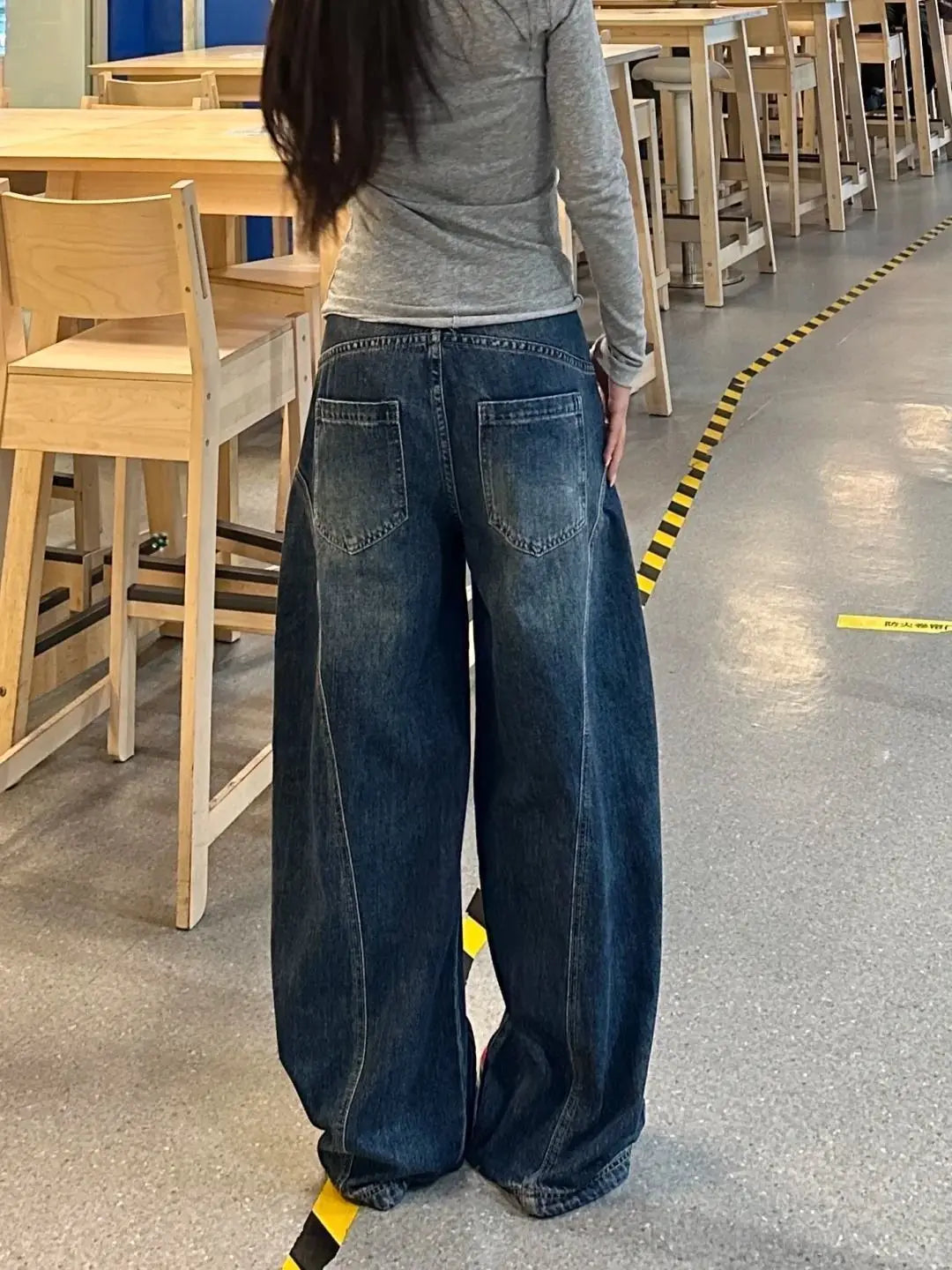 Women's Washed Black Baggy Fit Denim Jeans For Everyday Outfits