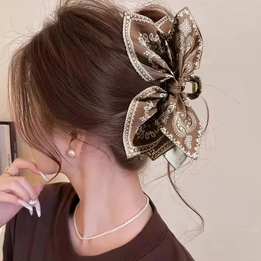 Decorative Paisley Bow Claw Hair Clip for Everyday Hair Styling