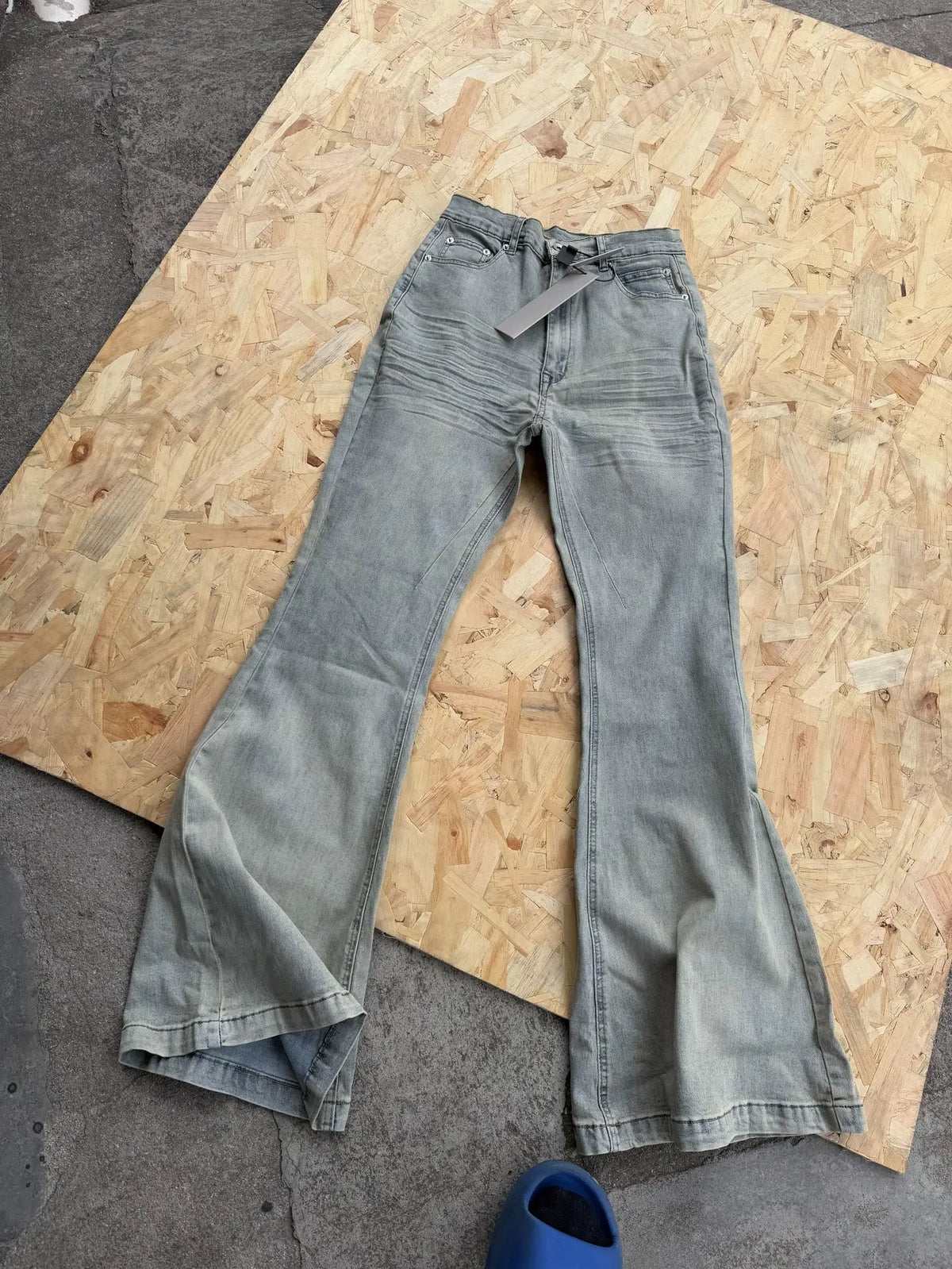 Men's Slim Fit Denim Jeans for Casual Everyday Wear