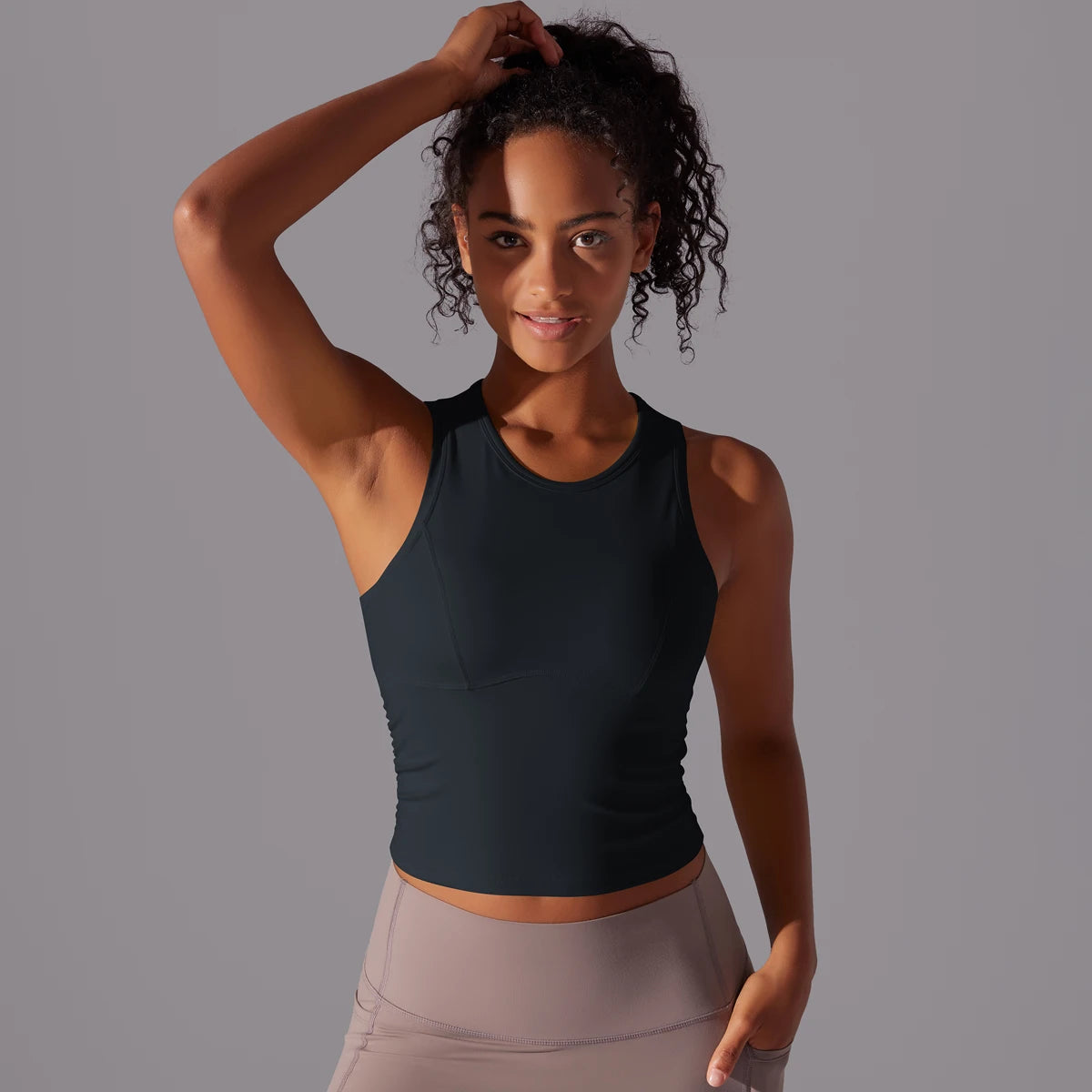 Women's Scoop Neck Longline Sleeveless Tank Top For Workout Outfits