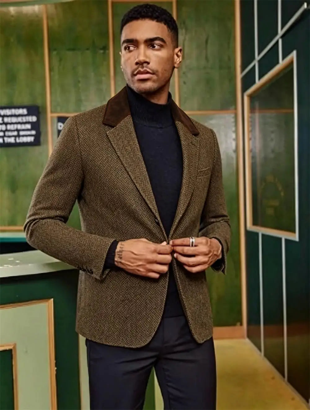 Men's Herringbone Two-Button Notch-Lapel Blazer with Contrast Collar