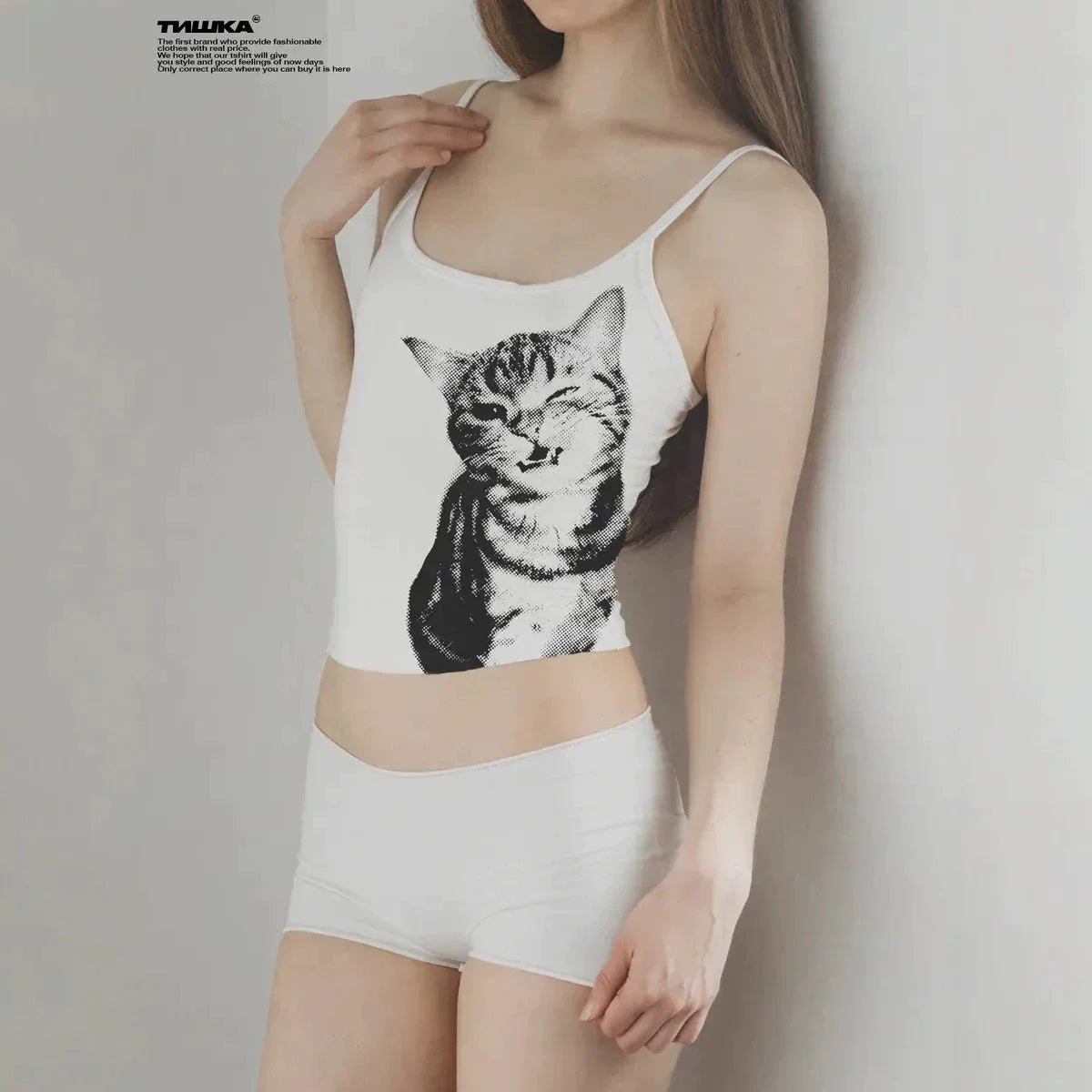 Women's Cat Print Polyester Blend Crop Camisole with a Fitted Silhouette