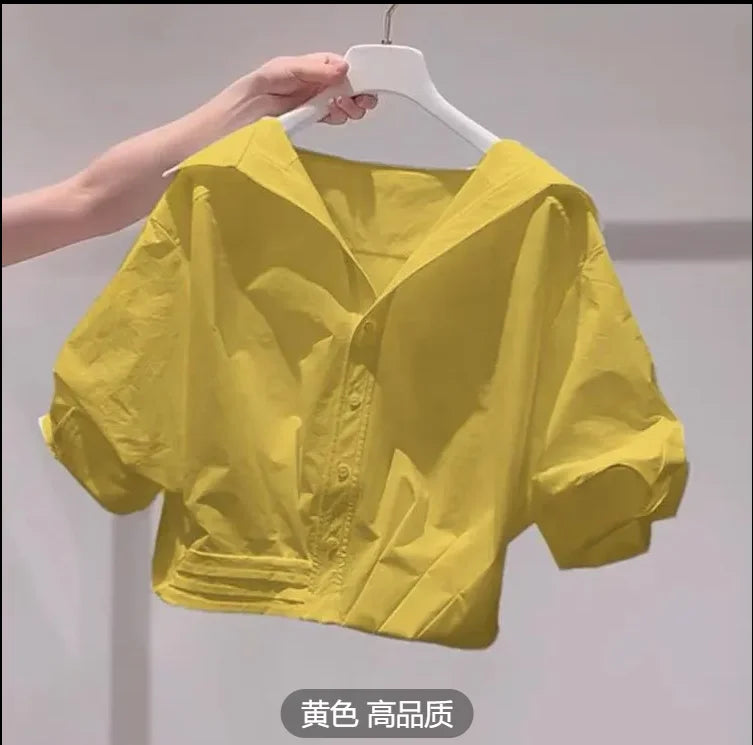 Women's Cropped Round Neck Puff Sleeve Button Front Shirt