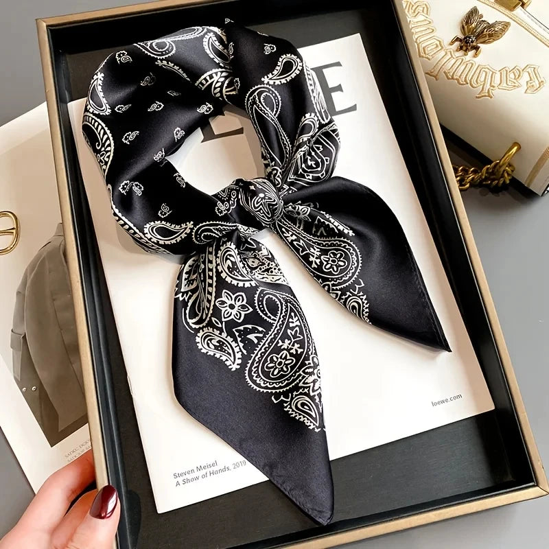 Chain Print Square Scarf with Decorative Border Designs