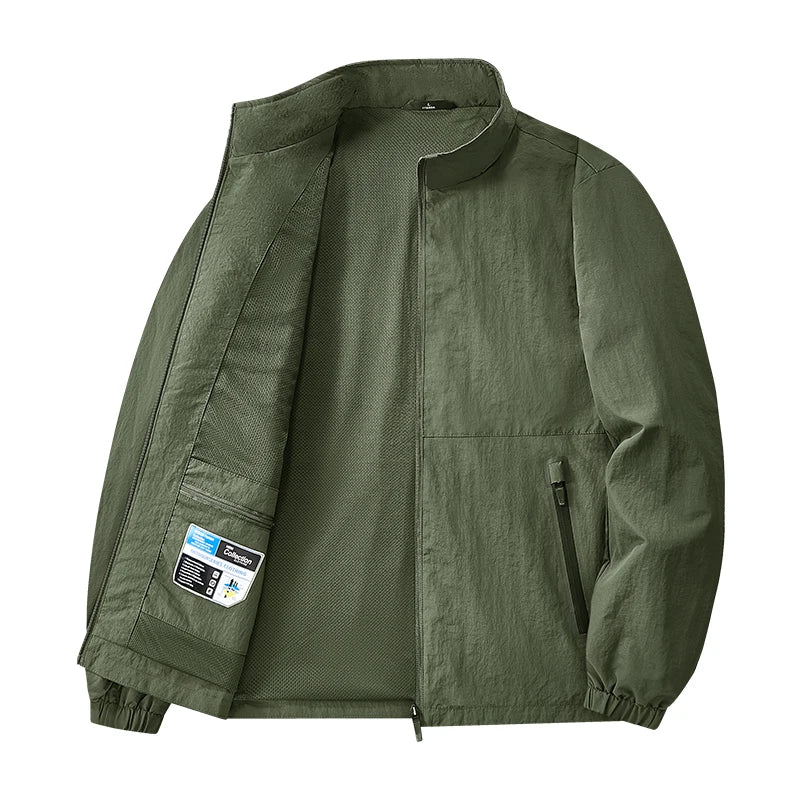 Hooded Long Sleeve Full Zip Outdoor Hiking Jacket with Pockets