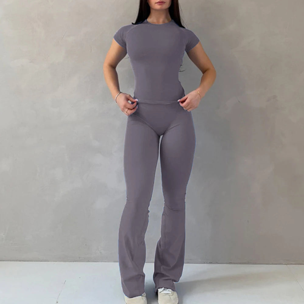 Women's Tee And Flared Bottoms Yoga Set For Workout Outfits