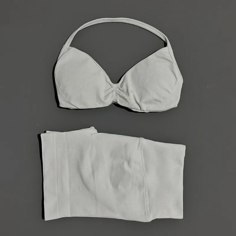 Women's Twist Front Bra And Shorts Yoga Set