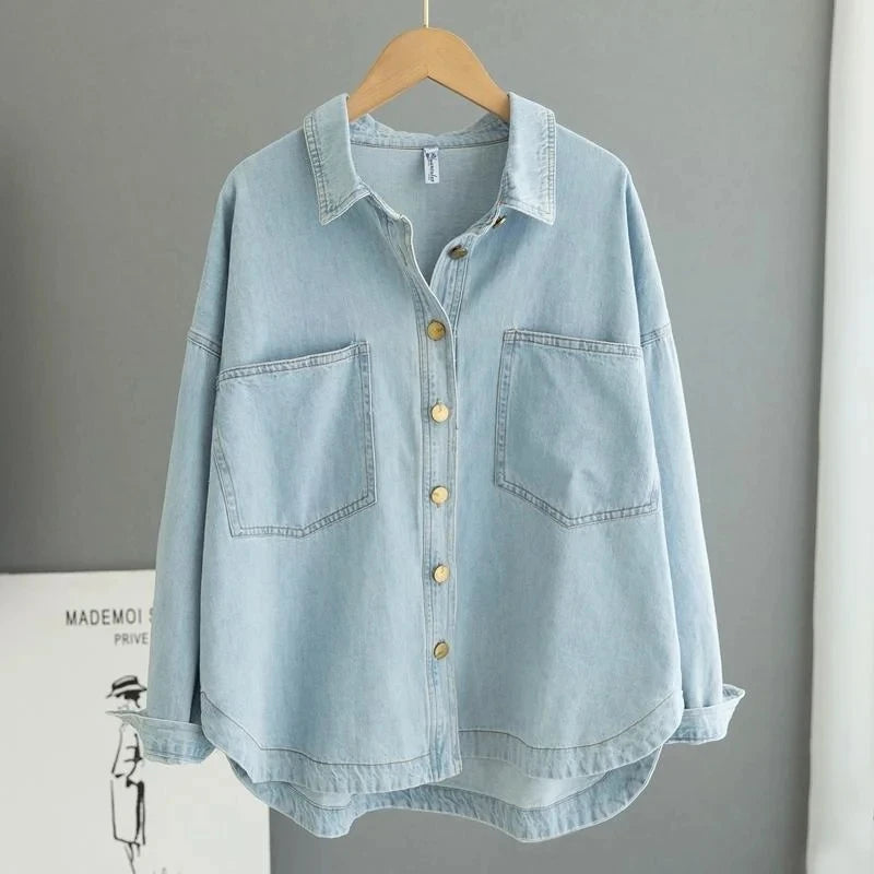Women's Cotton-Polyester Long-Sleeve Button-Front Denim-Look Collared Shirt with Pockets for Casual Outfits