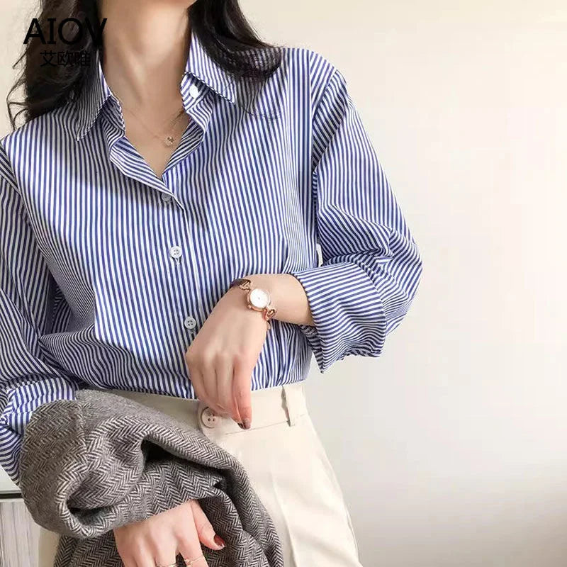 Women's Striped Collared Long Sleeve Button Front Shirt