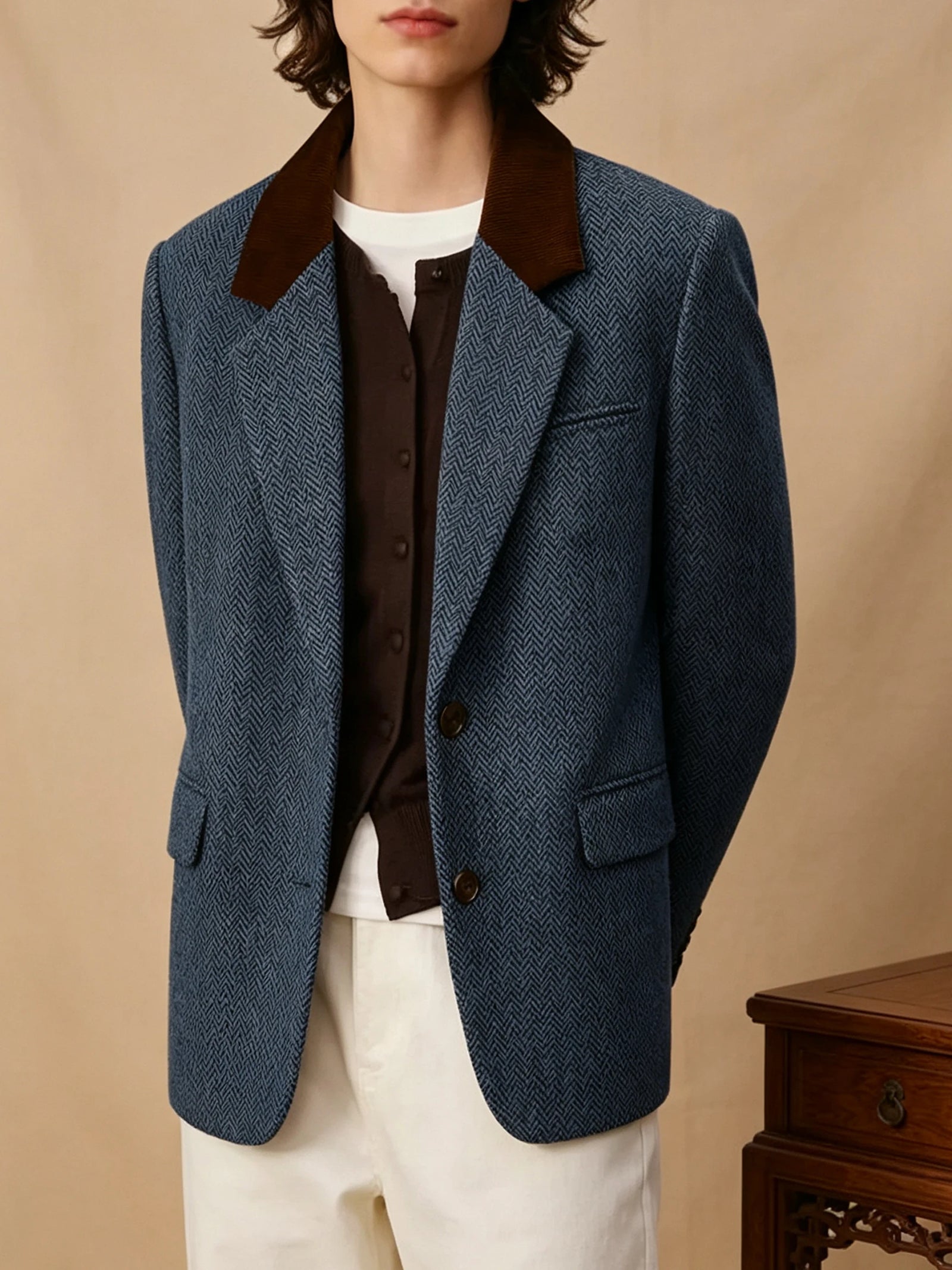 Men's Herringbone Two-Button Notch-Lapel Blazer with Contrast Collar