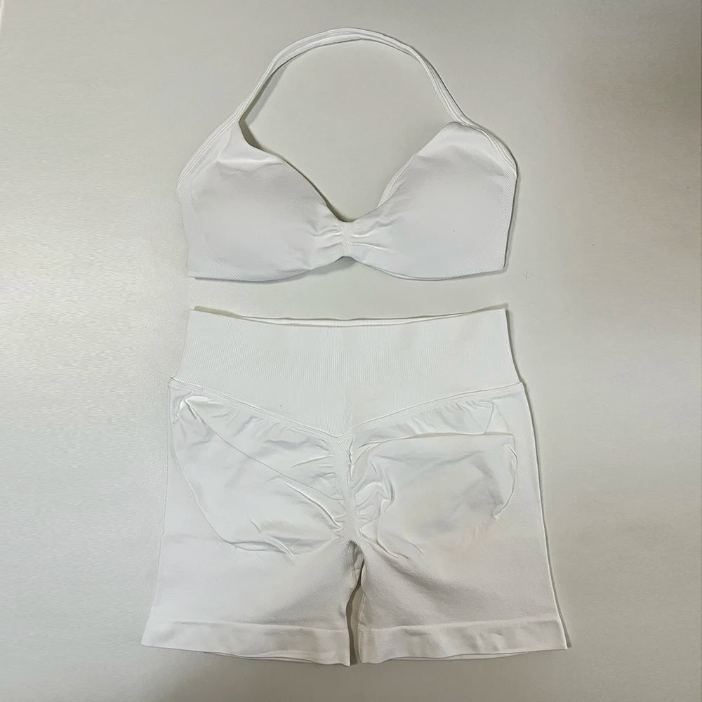 Women's Twist Front Bra And Shorts Yoga Set