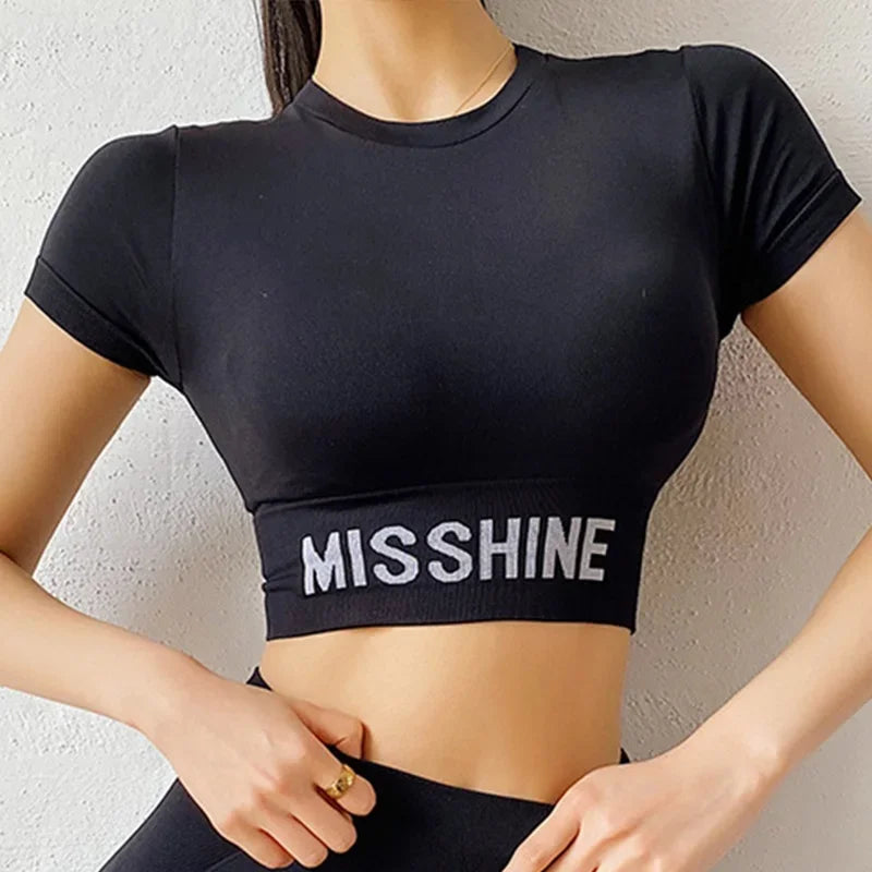 Women's Contrast-Stripe Long-Sleeve Workout Crop Top