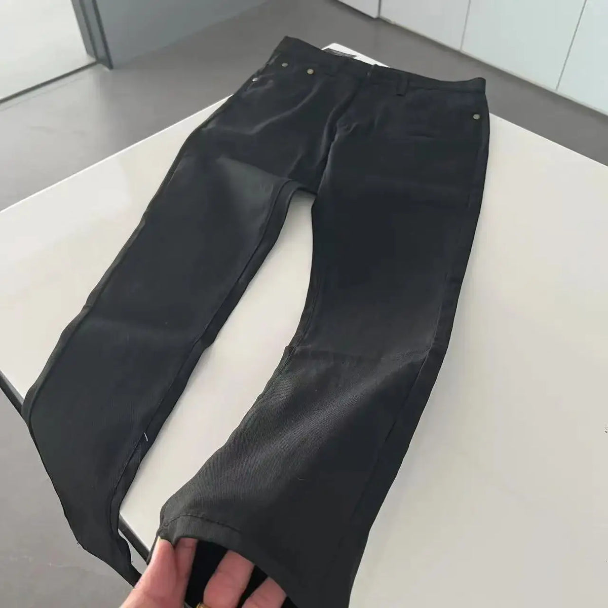 Men's Wide Leg Denim Jeans for Casual Everyday Wear