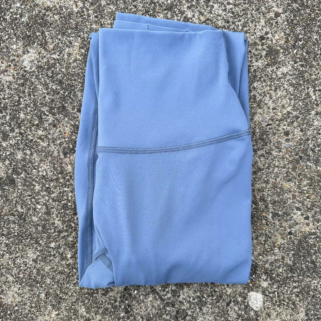 Women's Back Pocket Capri Leggings For Workout Outfits