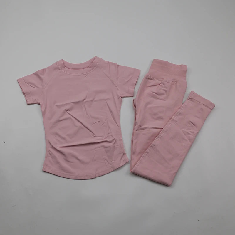 Women's Tee And Shorts Yoga Set For Workout Outfits