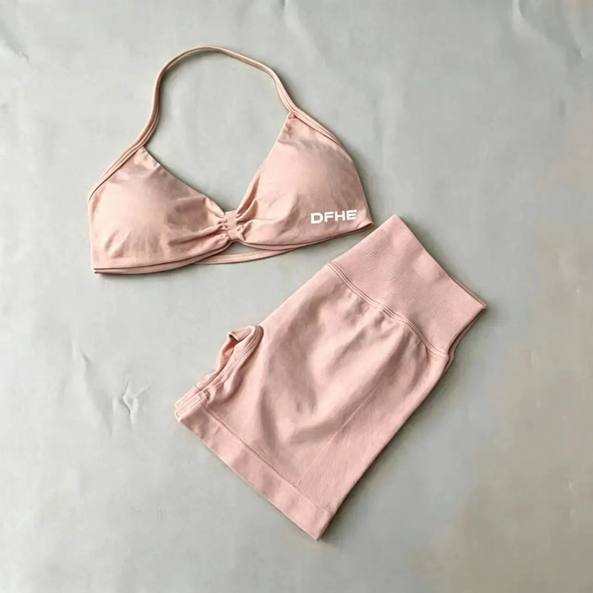 Women's Twist Halter Bra And Shorts Yoga Set