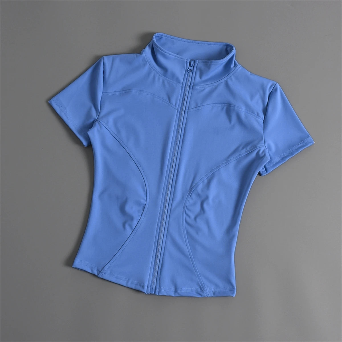 Women's Short-Sleeve Zip-Front Training Jacket with Stand Collar and Slim Fit