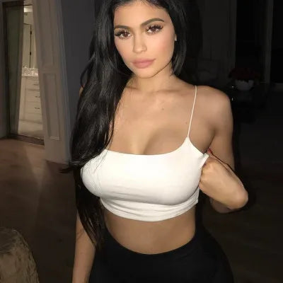 Women's Strapless Crop Top with Solid Design and a Fitted Silhouette