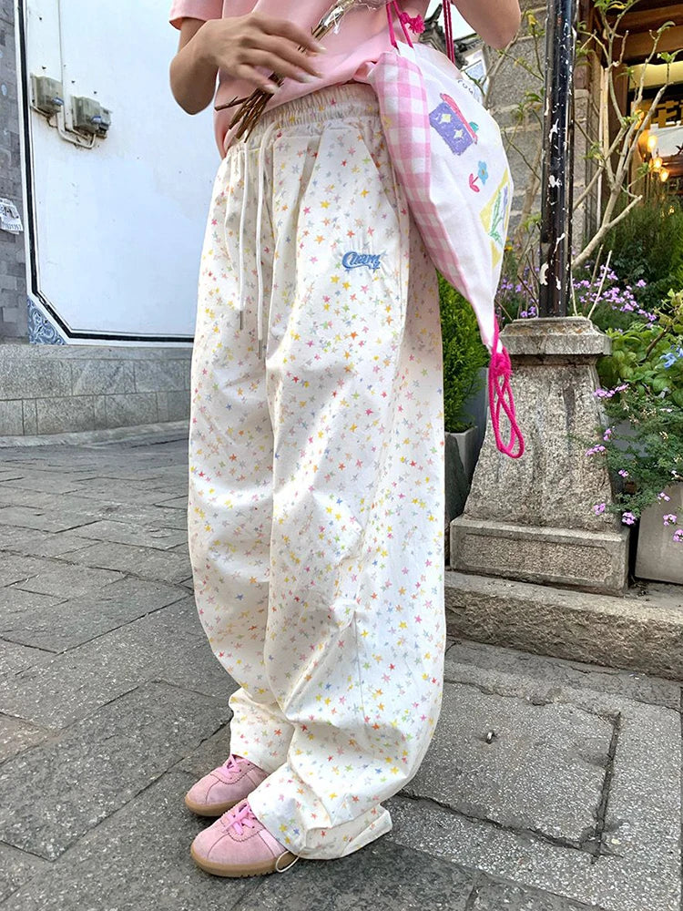 Women's Wide Leg Pants with Star Motifs and Elastic Waist