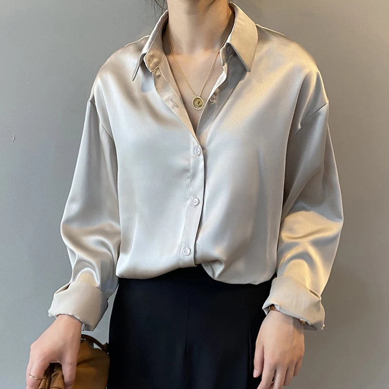Women's Collared Long Sleeve Shirt