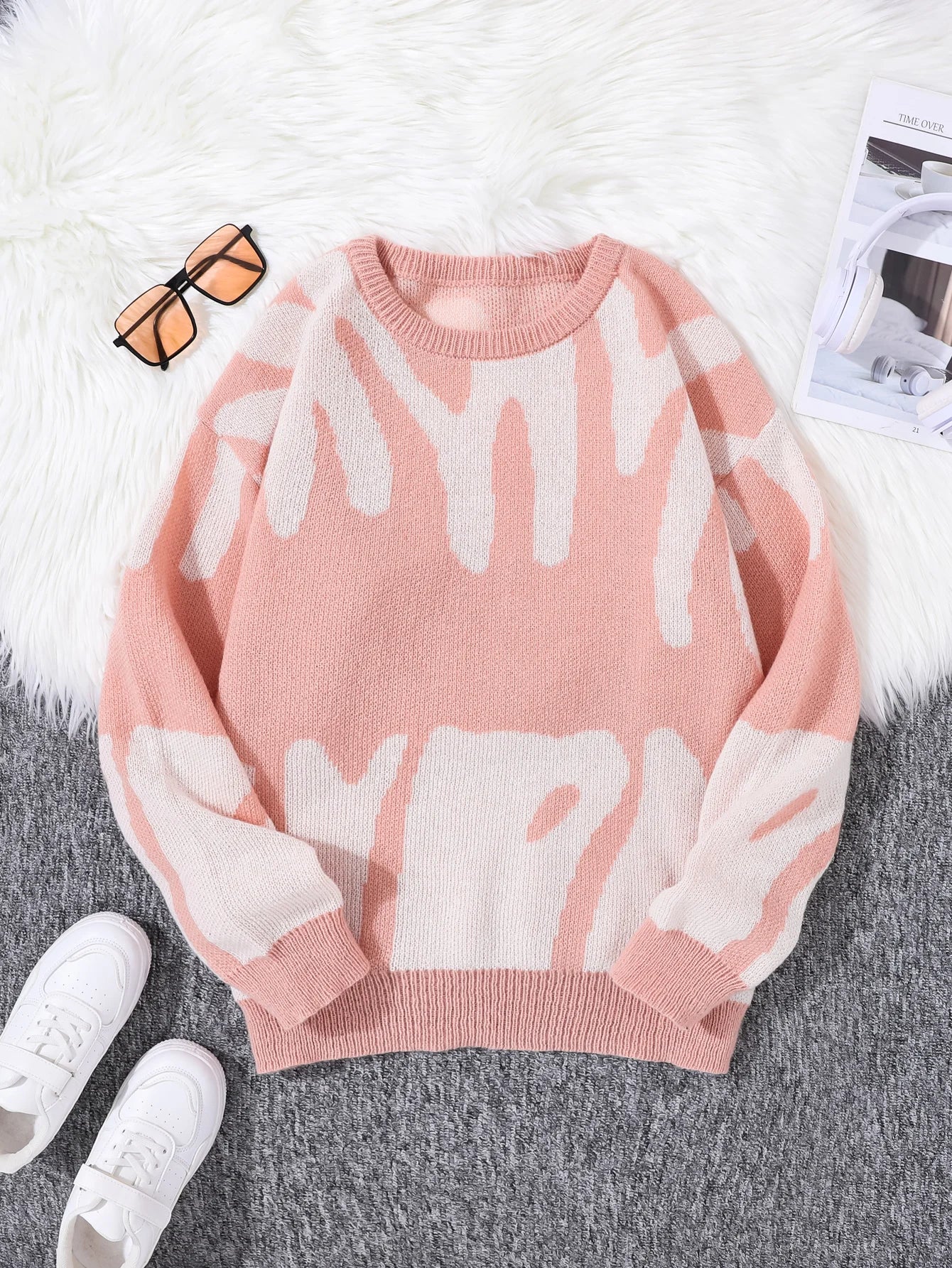 Men's Abstract Pattern Crew Neck Knit Sweater
