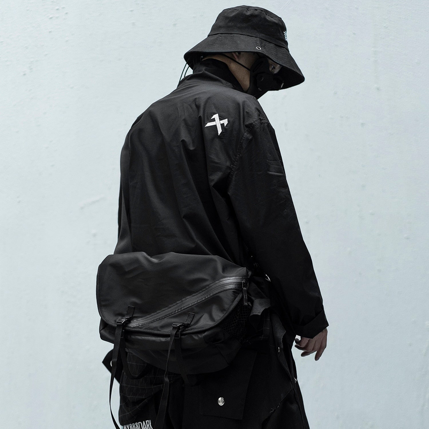 Solid Dark Pile Pile Collar Long Sleeve Hip Hop Streetwear Letter Embroidery Pullover Techwear Fashion Tops | Vimost Shop.