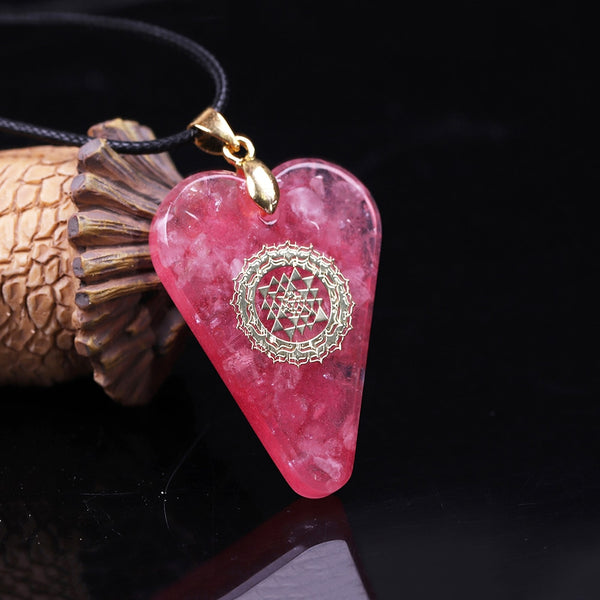 Orgonite Pendant pink Heart Pendant Necklace Healing Crystals Recruit Peach Blossom to Promote Marriage | Vimost Shop.