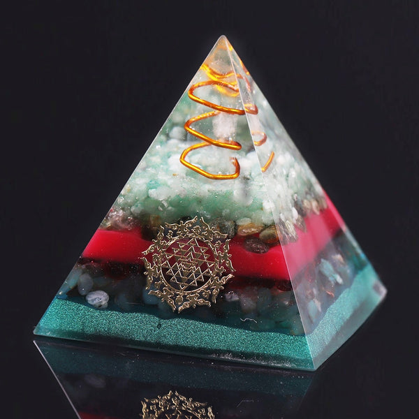 Orgonite Pyramid Green Aventurine Natural Crystal Repel Evil Spirits Pyramid Energy Healing Decoration Process Resin Gift | Vimost Shop.