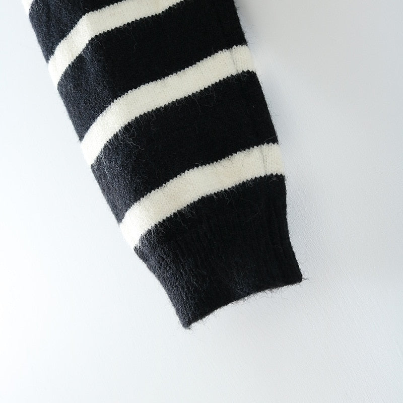 Spring Black&White Striped Knit Cropped Cardigan Long Sleeve Casual Slim Knitted Women Wool Sweater Outwear Korean