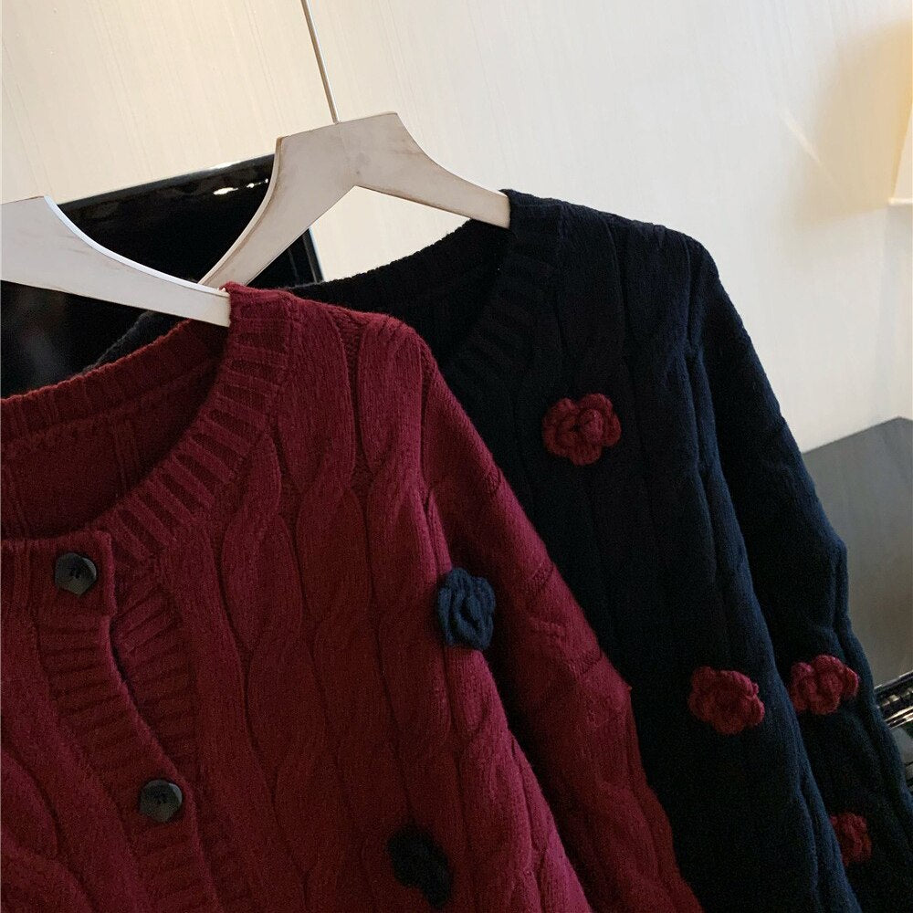 High Quality Women Winter Embroidered Floral Cardigan Sweater Outwear Knit Female Clothes Christmas Luxury