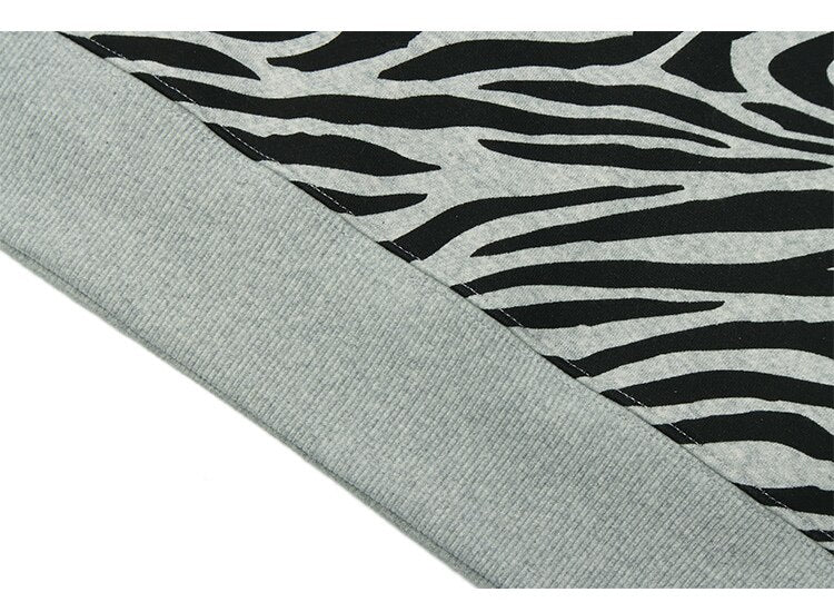 Zebra Striped Furry Cartoon Bear Printed Hoodie Men Vintage Fashion High Street Casual Baggy Pullover Couple Streetwear